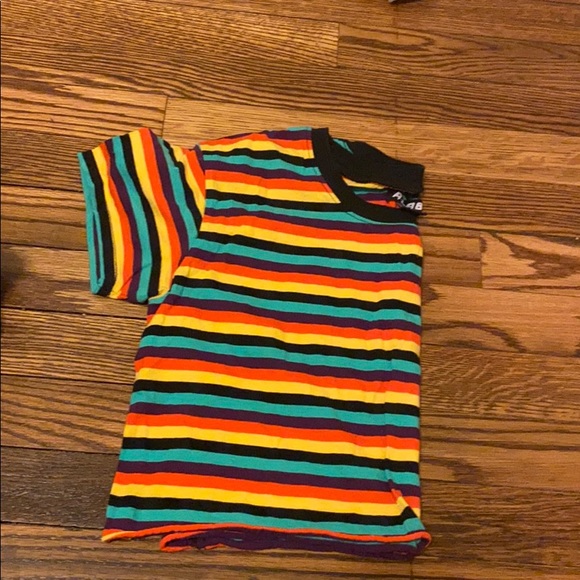 Colorful crop top - Picture 2 of 3